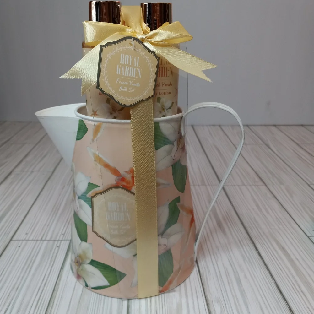 Royal Garden French Vanilla Bath Set